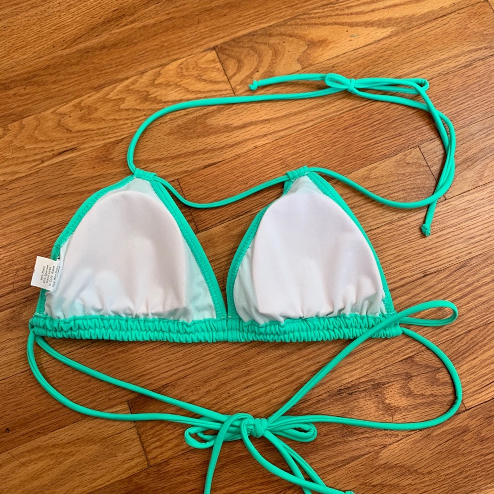Bikini Top - Picture 2 of 3